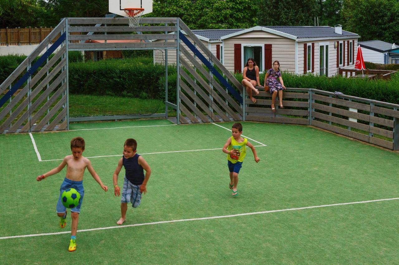 Camping Village Parisien Varreddes ภายนอก รูปภาพ